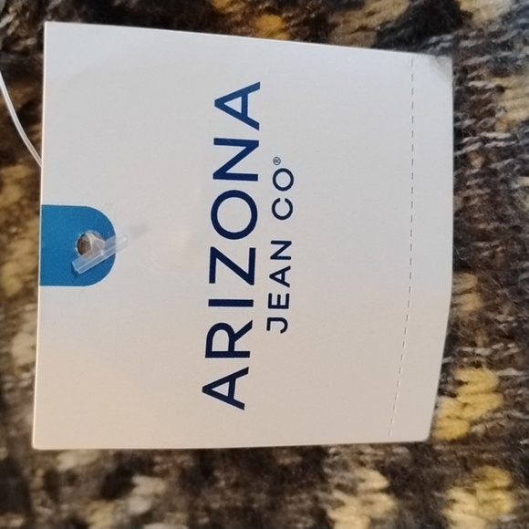 Arizona Women's Charcoal Plaid Crop Scoop Neck Sweater, Size: XS, NWT - Picture 2 of 7